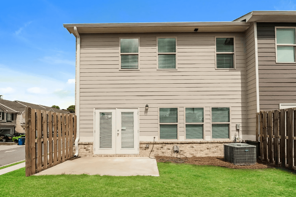 Trickum Hill is a townhouse community located just 30 minutes away from Atlanta.