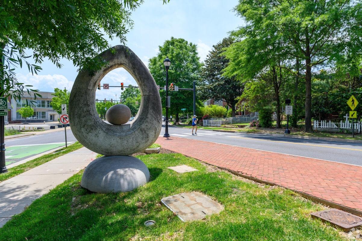 Modern sculpture on a street in Arlandria