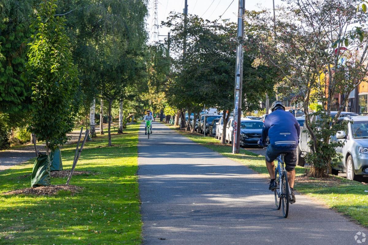 Fremont Canal Park offers a paved trail to walk your dog.