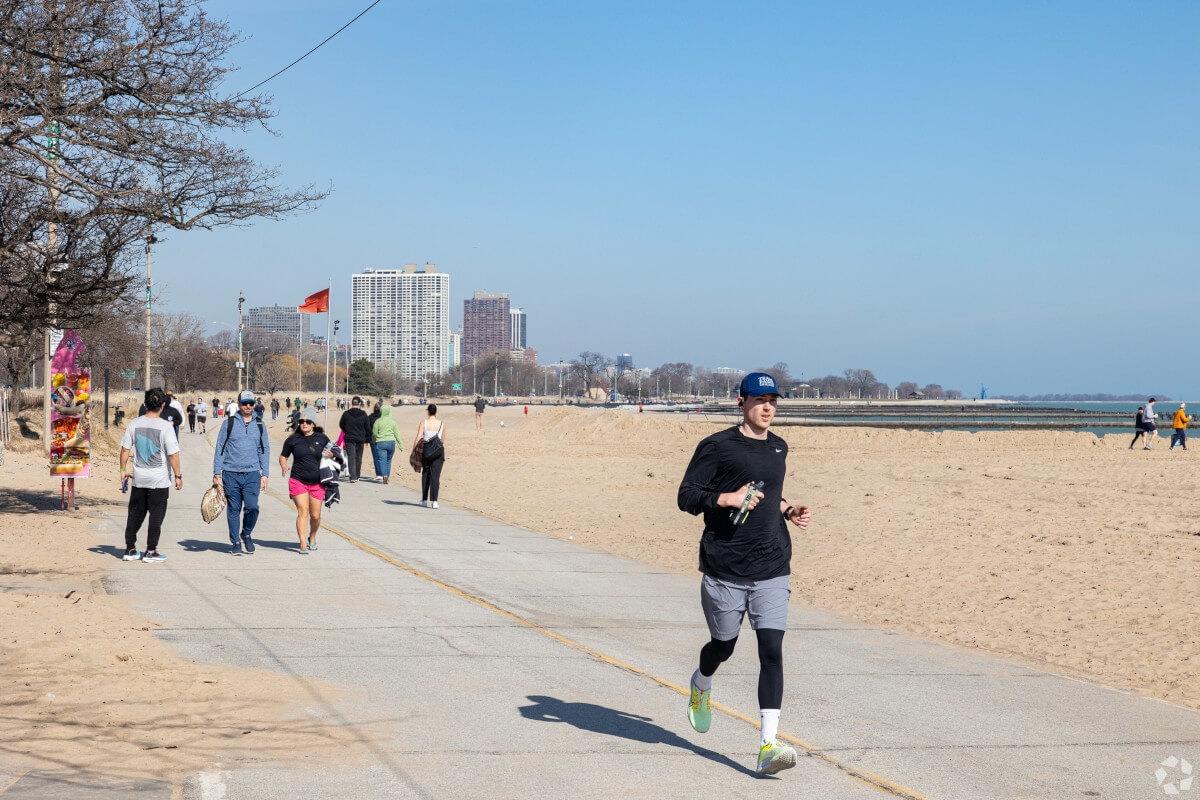 Lakefront photo of Lincoln Park in Chicago