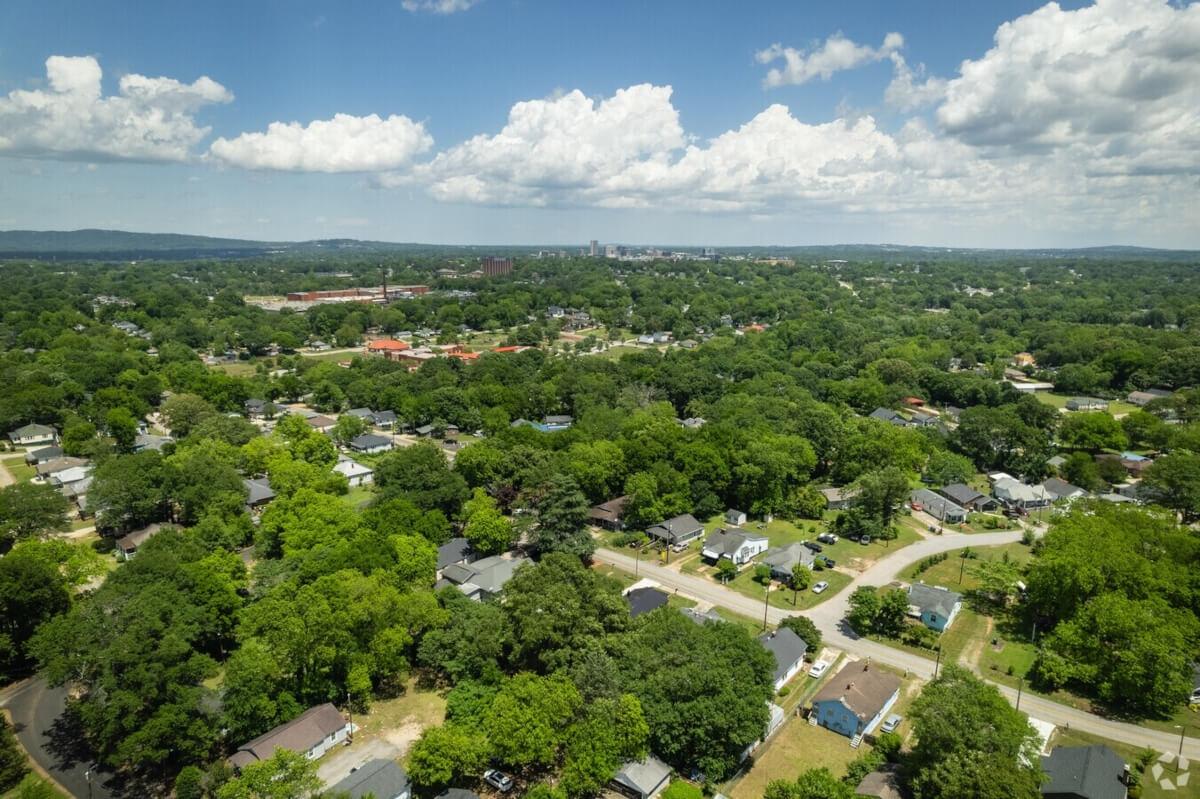Welcome is a beautiful suburb that combines urban and rural living.