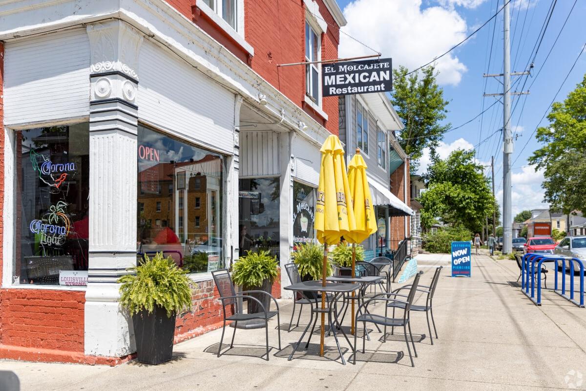 A sunny sidewalk in the Wyandotte community