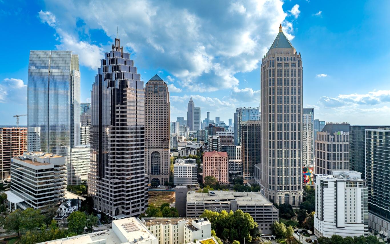 Bright, sunny Atlanta skyline
