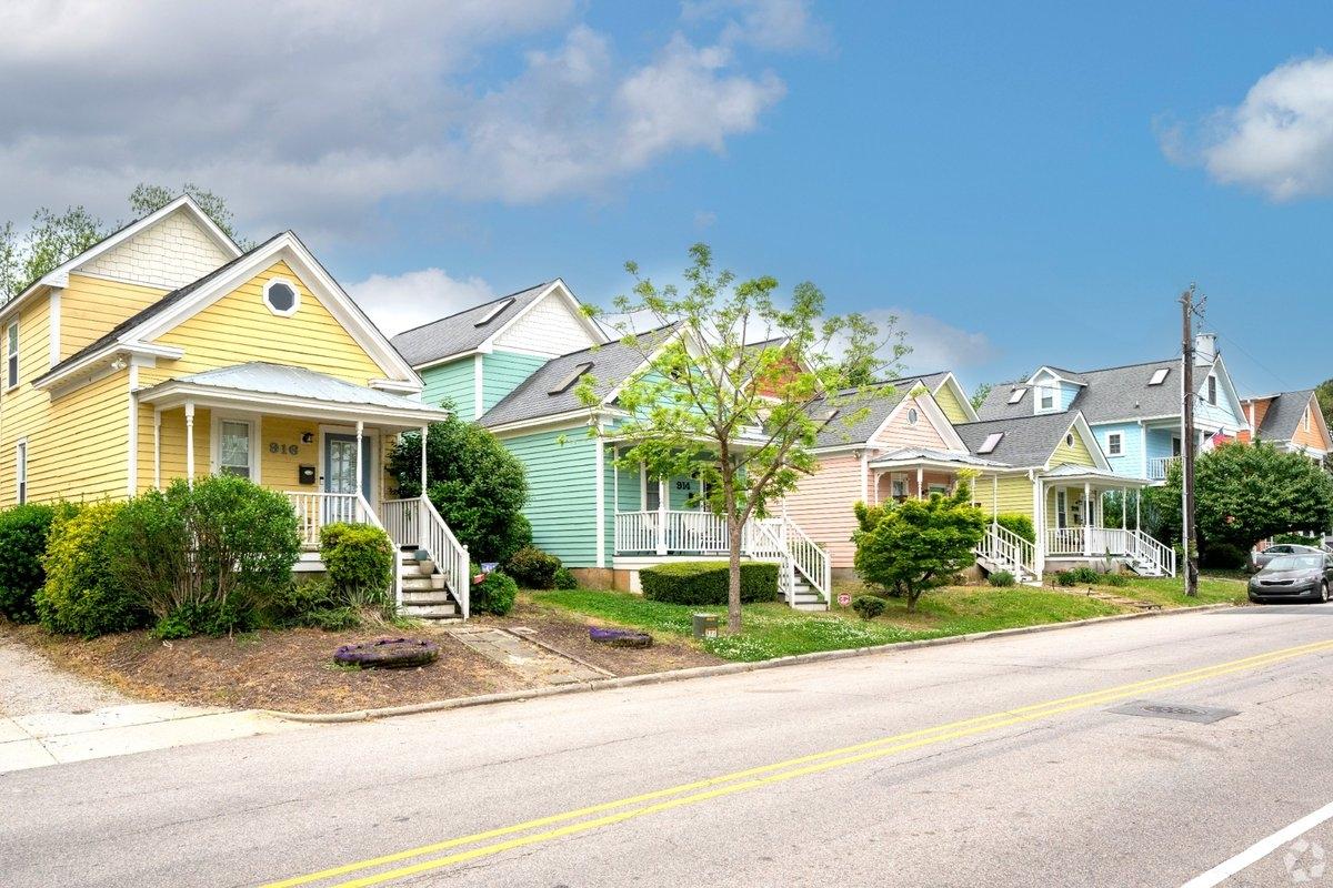 Street of pastel-colored homes in Raleigh, NC