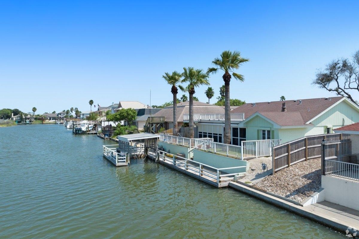 Waterfront view of homes in Corpus Christi