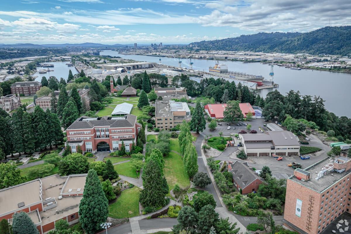 University of Portland is right on the Willamette River.