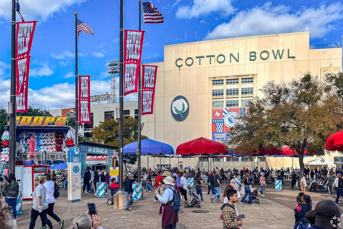 The State Fair of Texas is held at the Cotton Bowl.