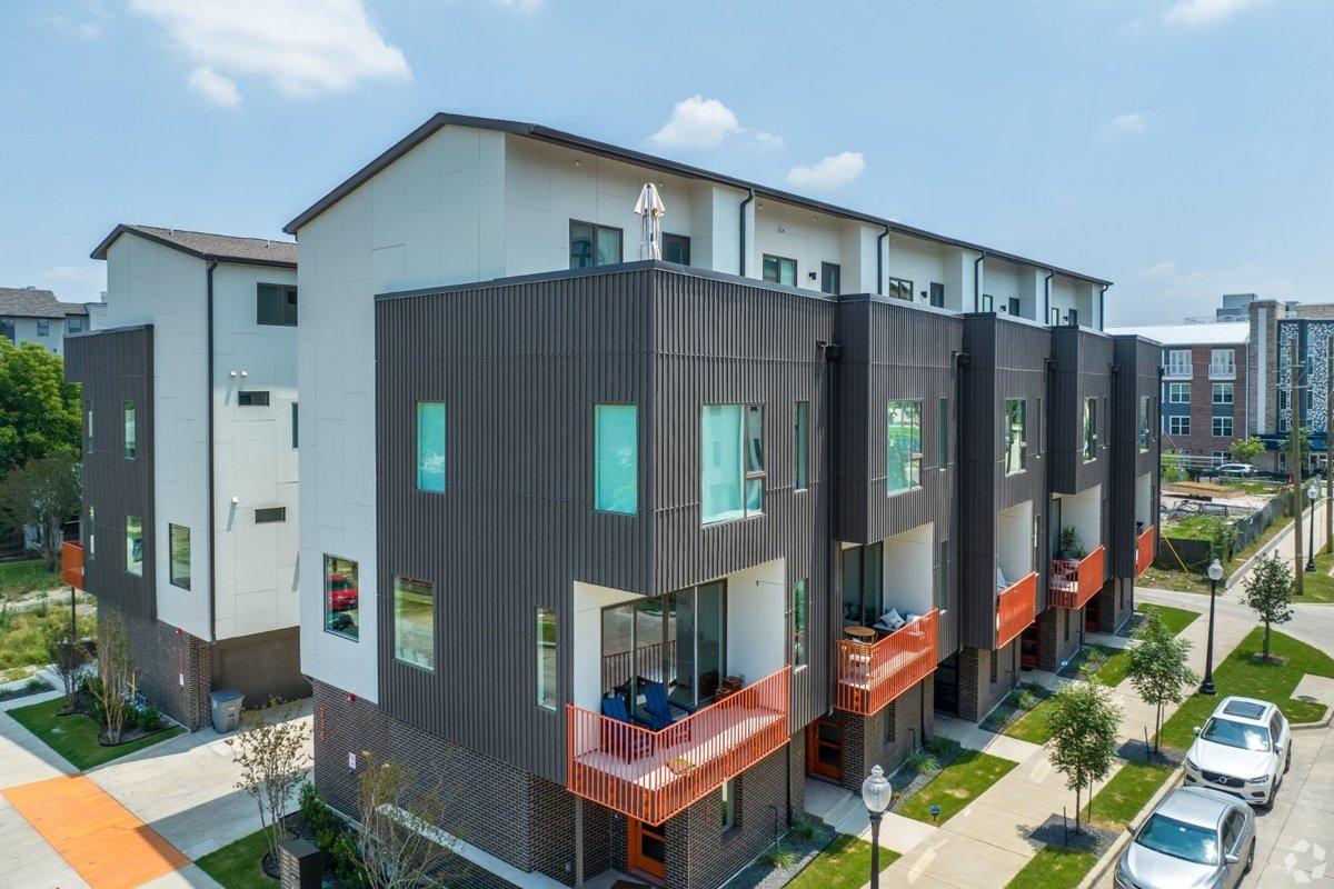 Modern townhomes in the Bishop-Arts District in Dallas, TX