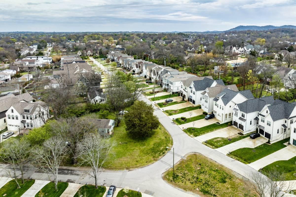 Aerial view of Green Hills in Nashville, TN