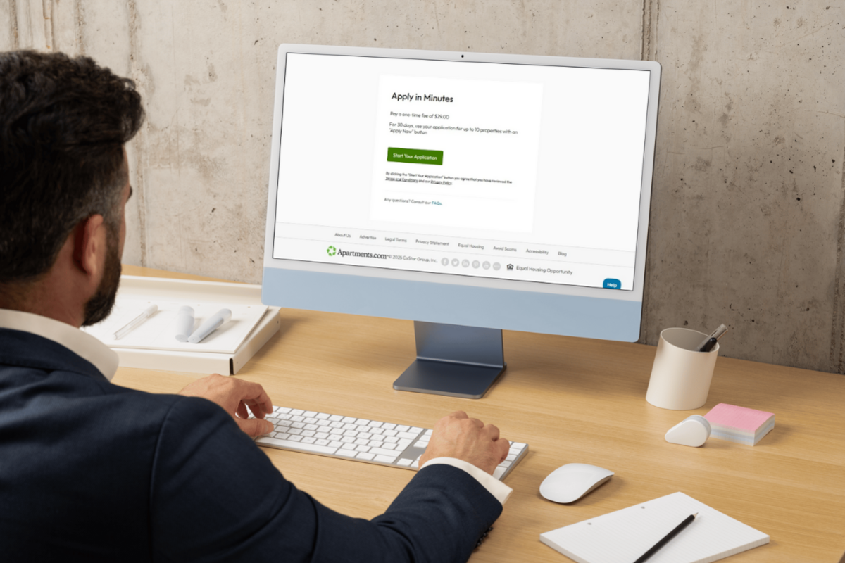 Tenant applies for an apartment on Apartments.com.