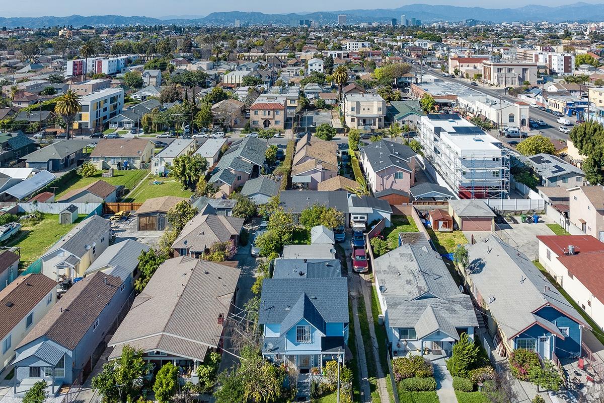 Exposition Park West has single-family homes and small apartment communities.