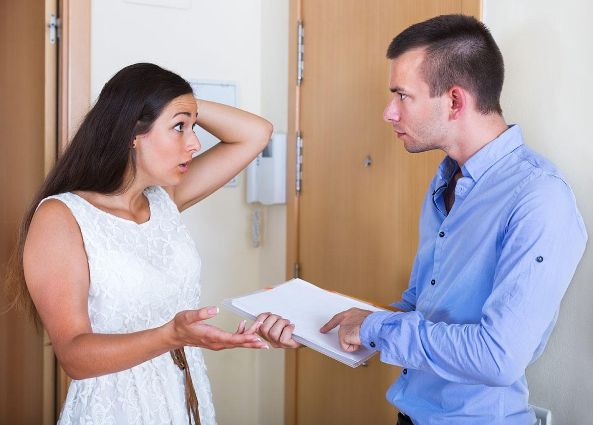Renter and landlord arguing over rent