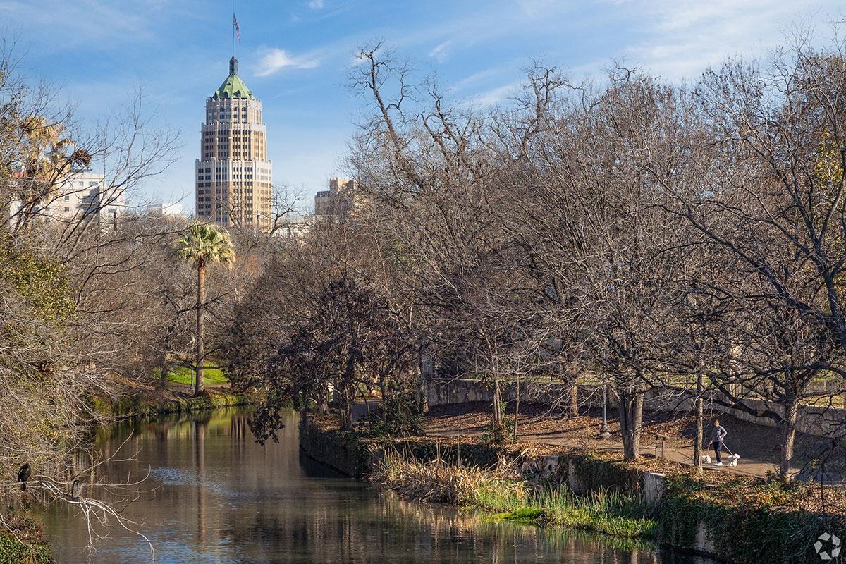 San Antonio is the second largest city in Texas and home to historical sites, like the Alamo.