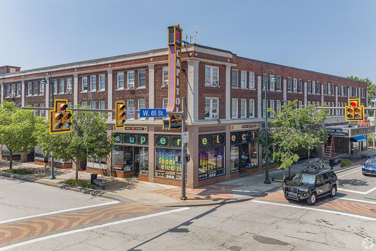 Detroit-Shoreway has local businesses on busy streets that locals frequent.