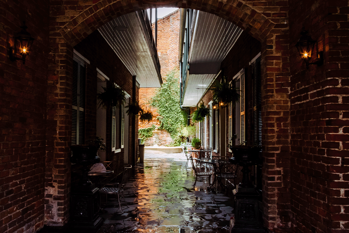 Haunted alley next to Cafe in New Orleans
