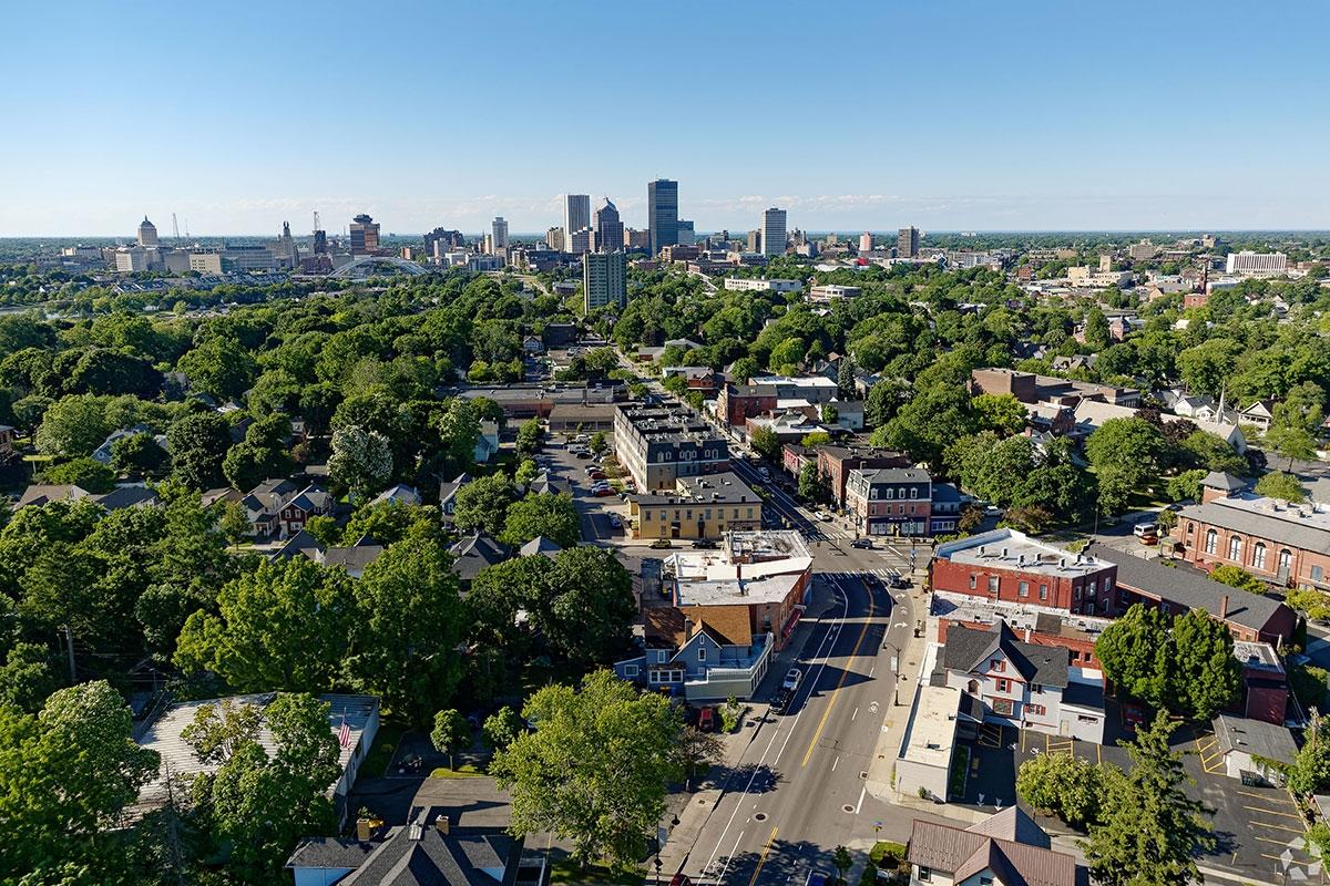 South Wedge is home to Highland Park, which holds annual festivals throughout the year.