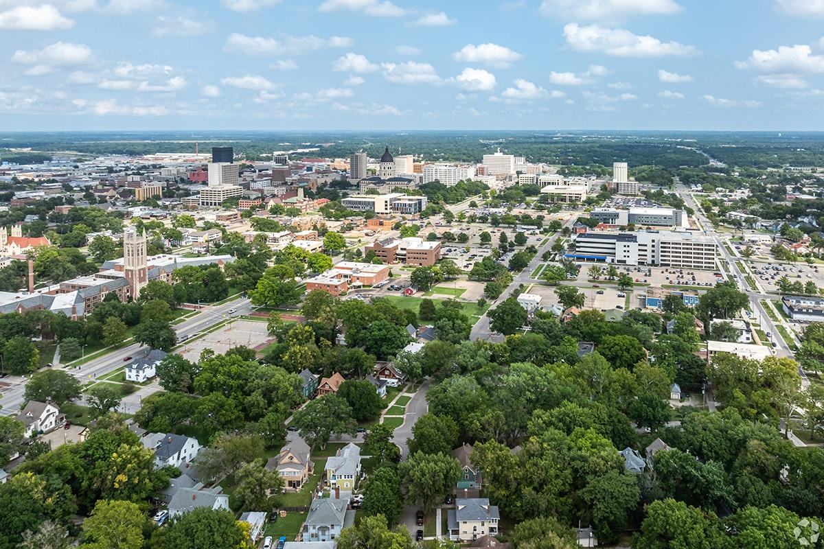 Downtown Topeka is filled with tree-lined streets.