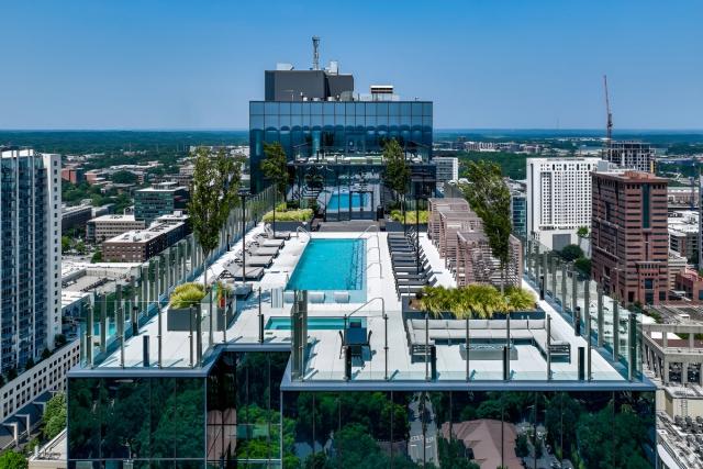 Rooftop pool on a high-rise in Atlanta, GA