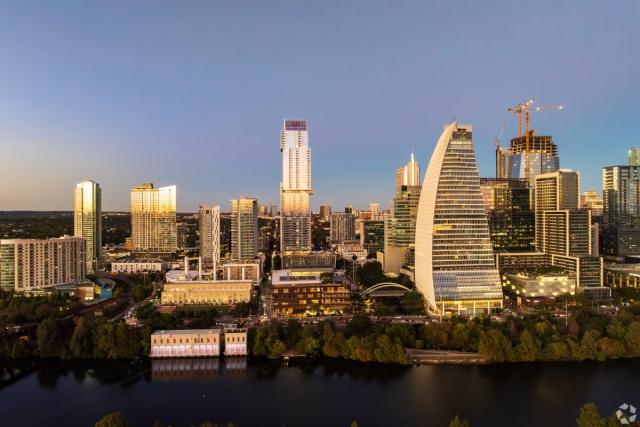Northshore Austin across Lady Bird Lake.