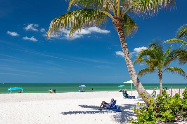 There are plenty of oceanside neighborhoods in Naples to choose from.