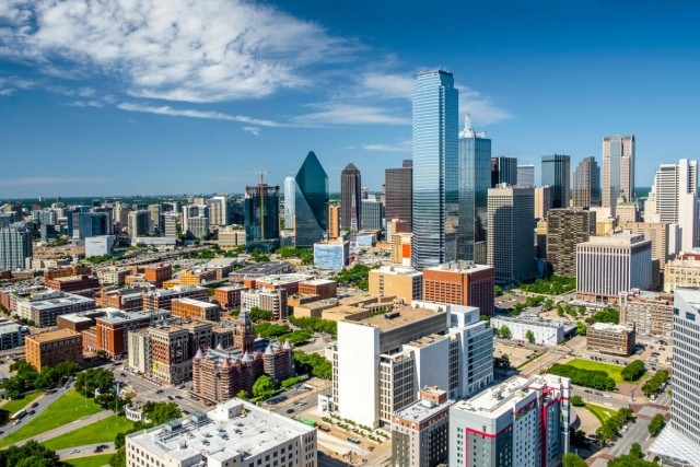 Dallas, TX skyline on a sunny day