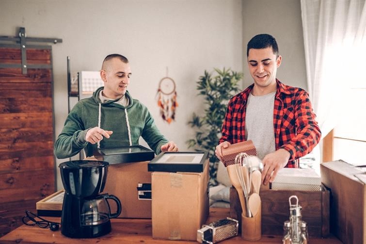 How to Divide Belongings with Your Roommates Renterverse