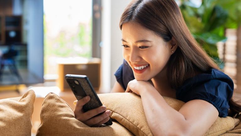 Apartments.com ads on ChatGPT
