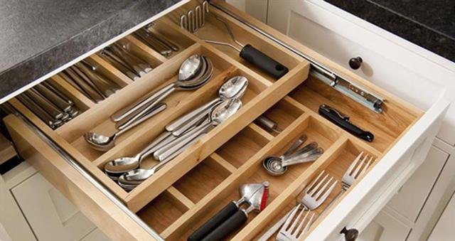 kitchen utensil organizer