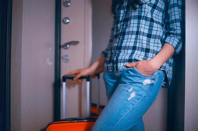 How-to-protect-your-apartment-while-away