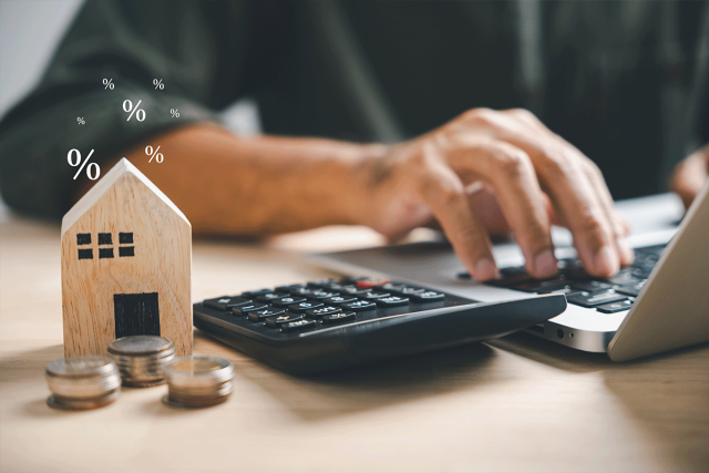 Landlord calculating how to price renta