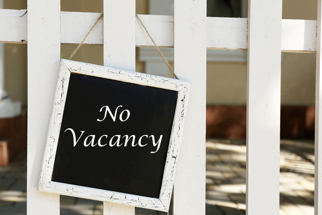No Vacancy Sign